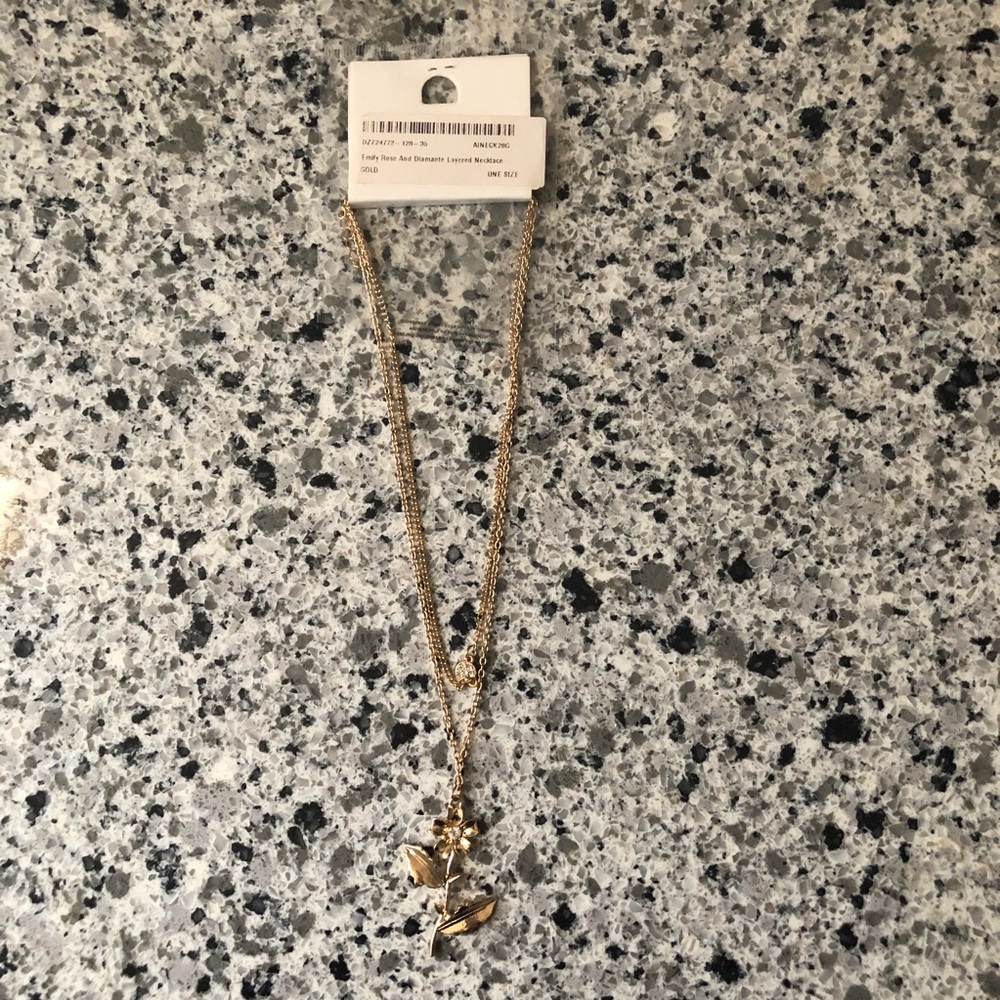 Layered necklace